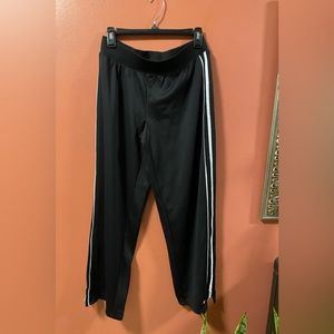 Women’s Athletic Pants